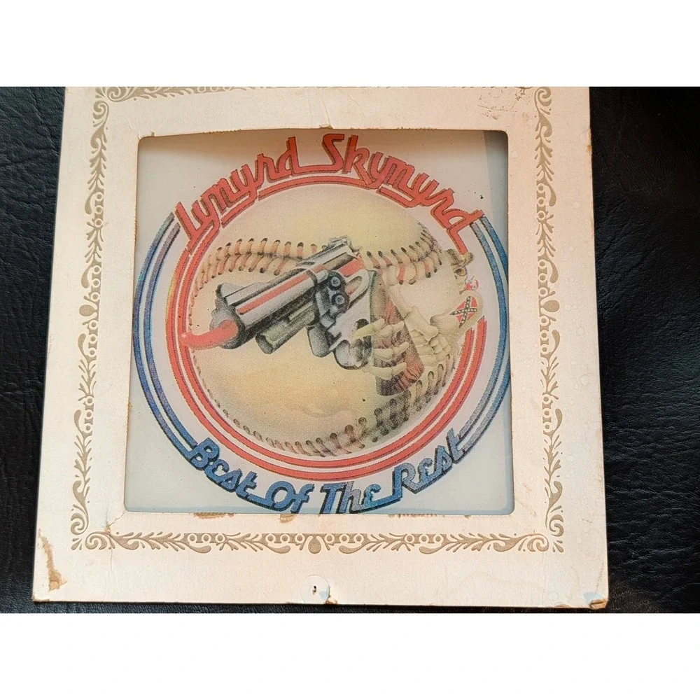 1980 Lynyrd Skynyrd Best of the Rest Carnival Fair Glass Prize 6x6